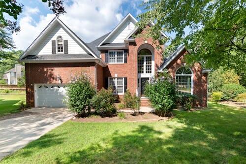 Free Brown Brick House Stock Photo